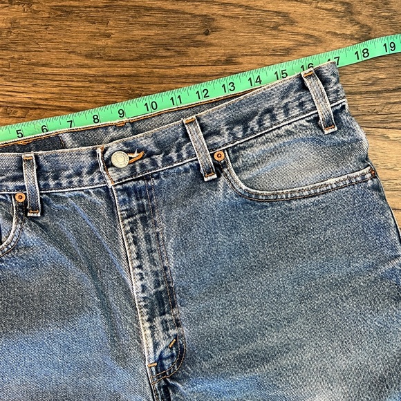 Vintage Levi’s 505 Regular Fit Straight Leg 505-0218 Made in USA - Picture 10 of 16